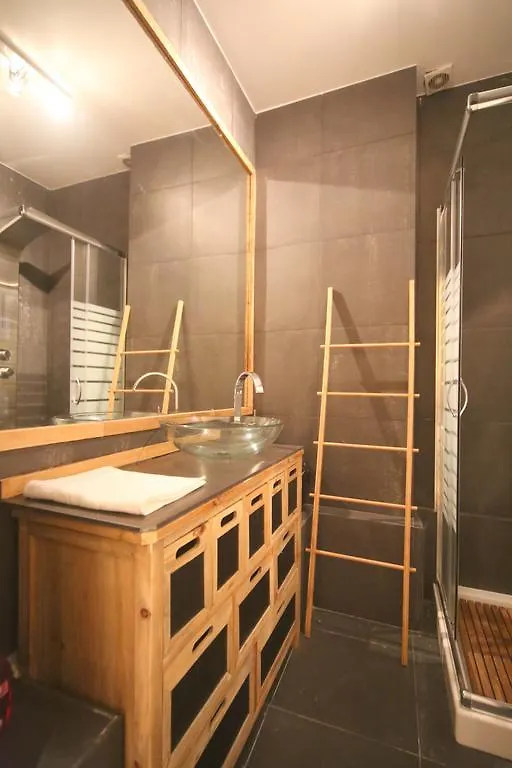 Chiado, Chic & Calm Apartment Lisbon Portugal